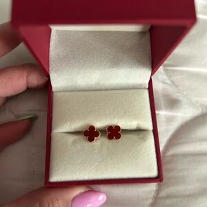 Elegant Red Clover Earrings 18k real gold has certification card